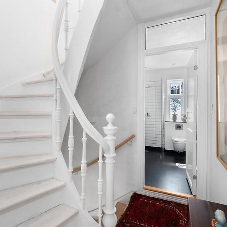 Beautiful Private Apartment, With Garden, Roof Terraze, 150 Square M, 2 Floors, 2 Bedrooms And An Extra Bed In The Livingroom Århus Exteriör bild